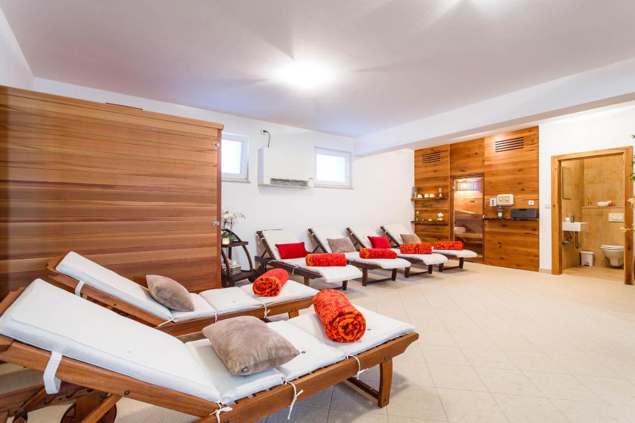 Villa Kamenica Kras Экстерьер фото