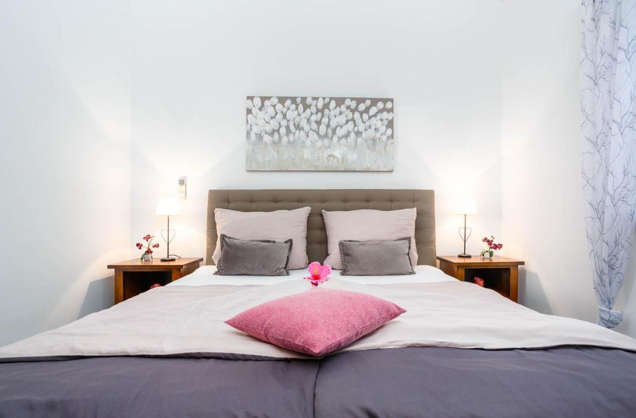 Villa Kamenica Kras Экстерьер фото