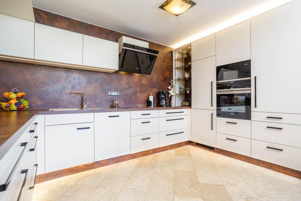 Villa Kamenica Kras Экстерьер фото