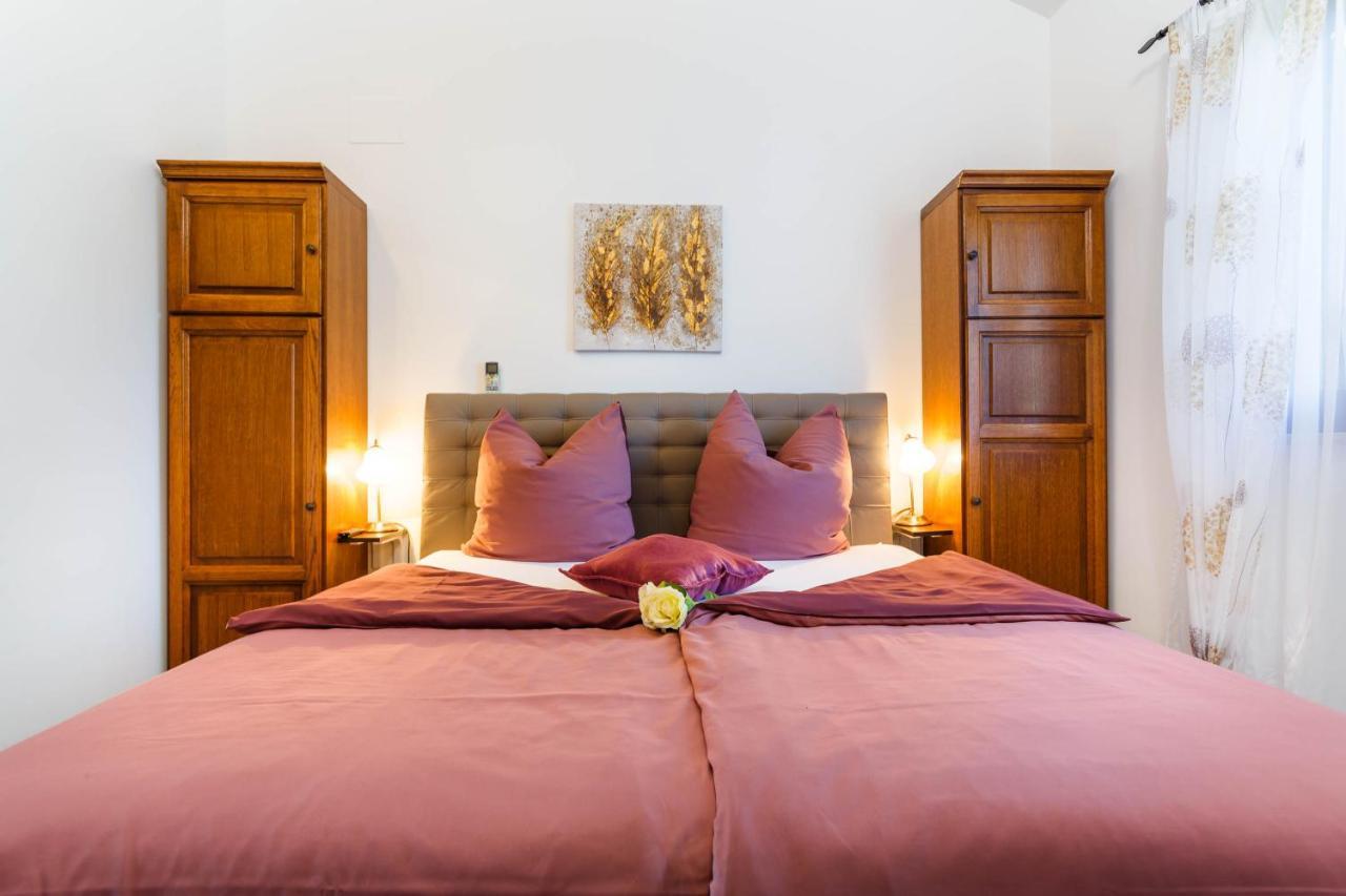 Villa Kamenica Kras Экстерьер фото